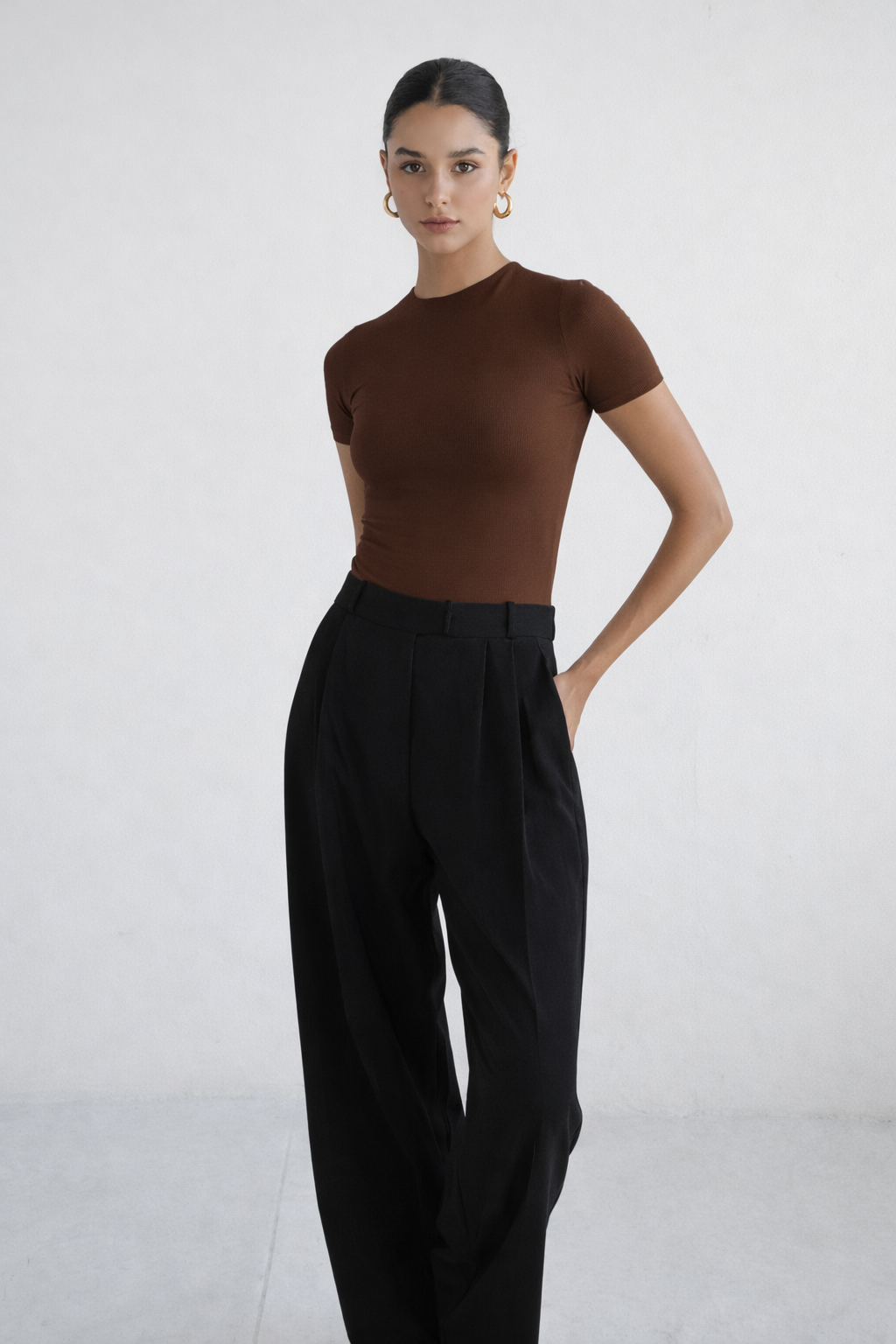 Kit 4 Blusas BasicSense - Off White, Preta, Cinza e Marrom